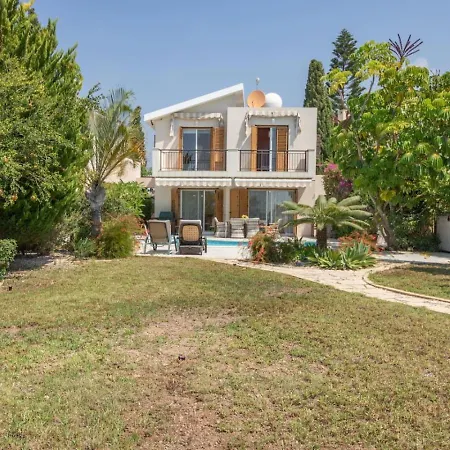 Albina Holiday home