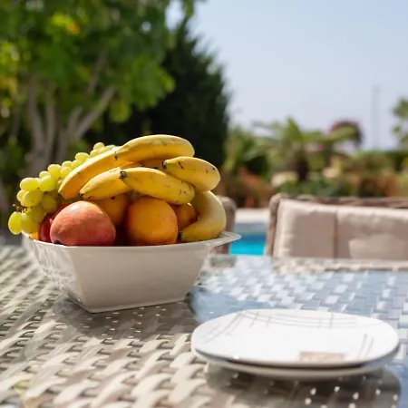 Albina - Elegant 3br Retreat With Private Pool Near Coral Bay * Peyia