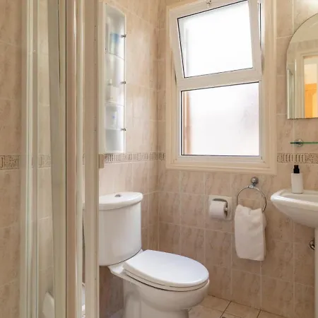 Prázdninový dům Albina - Elegant 3br Retreat With Private Pool Near Coral Bay Pegeia