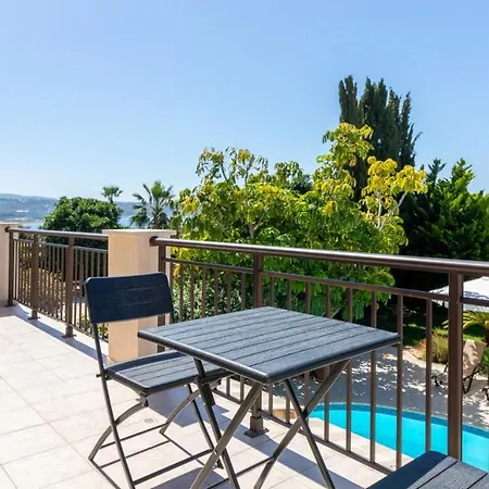 Albina - Elegant 3br Retreat With Private Pool Near Coral Bay Prázdninový dům *