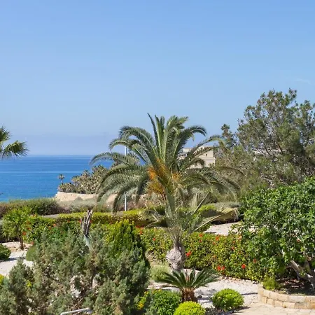 Albina - Elegant 3br Retreat With Private Pool Near Coral Bay * Pegeia