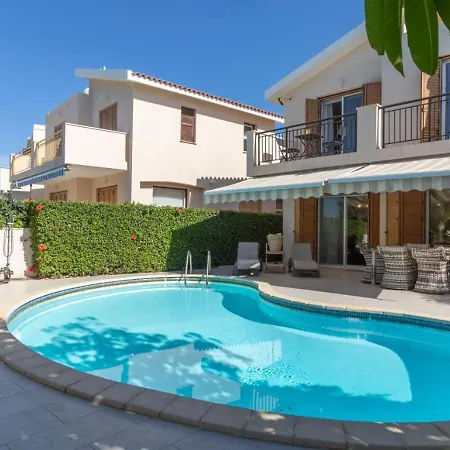 Albina - Elegant 3br Retreat With Private Pool Near Coral Bay Pegeia